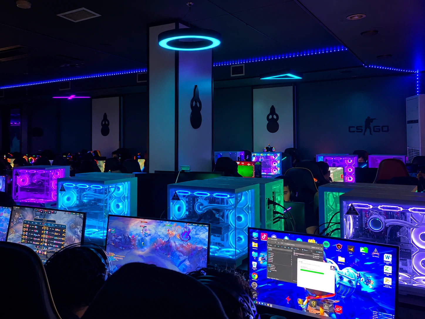 Bodrum İnternet Cafe Espor salon görünümü